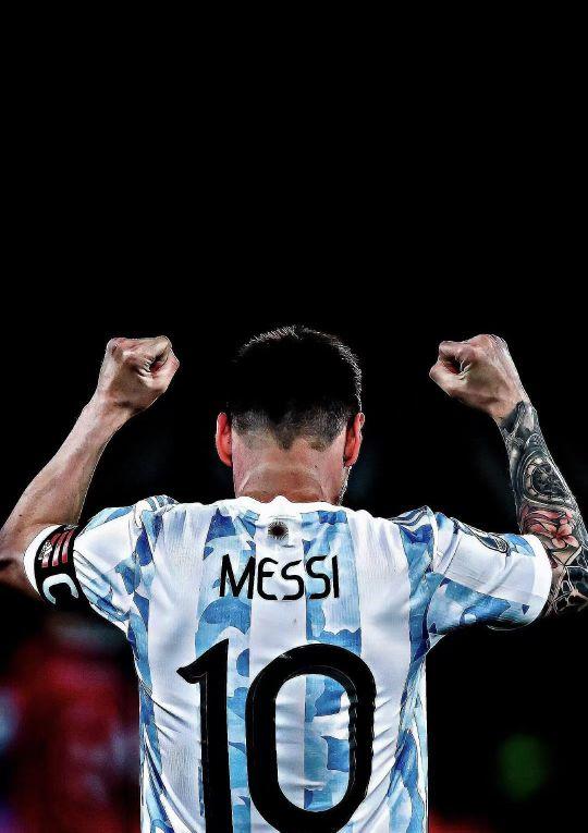 拉菲尼亚否认转会沙特传闻，斥媒体报道不实