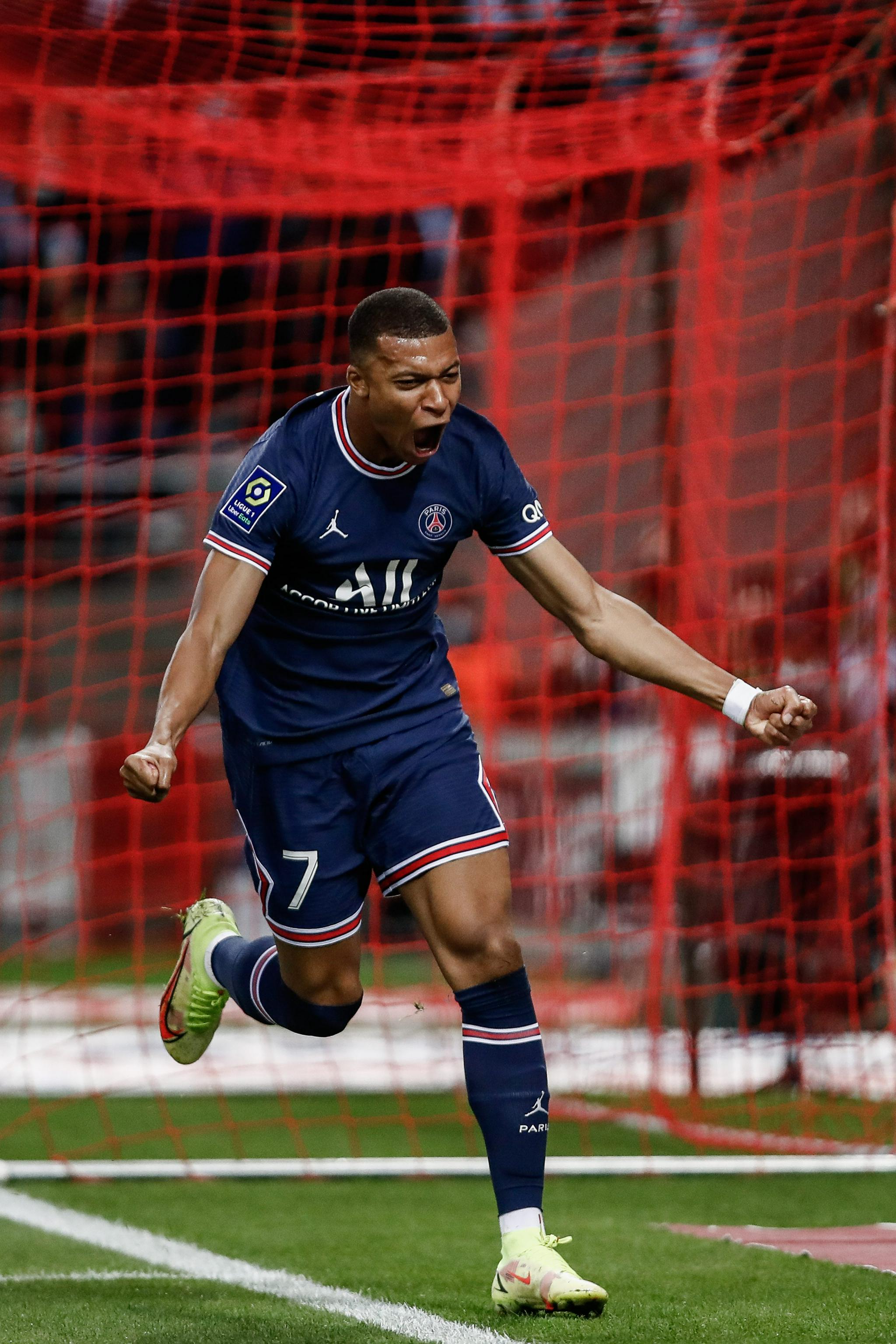 体育彩票公益金支持青少年体育