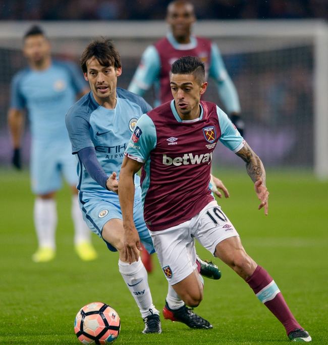 半场战报：巴西2-0塞内加尔，埃斯特旺、卡塞米罗建功