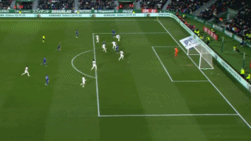 CBA：广东男篮轻松击败宁波队