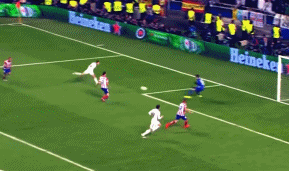 欧冠球员表现评析：C罗连续进球,